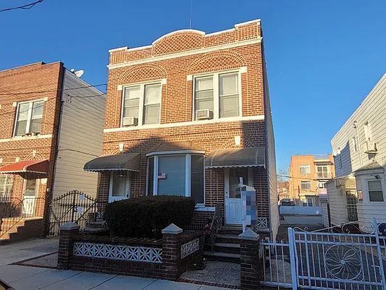 1049 Ovington Ave — property photo