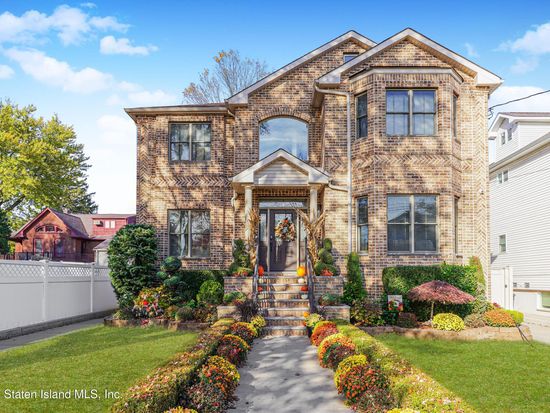 227 Vineland Ave, Staten Island — property photo
