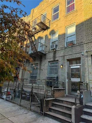 441 68th St — property photo