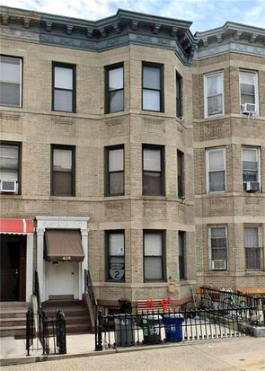 439 60th St — property photo